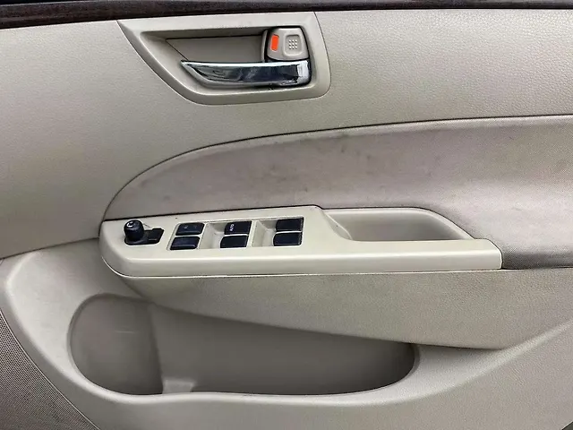 Used Maruti Suzuki Dzire [2017-2020] VXi in Hyderabad