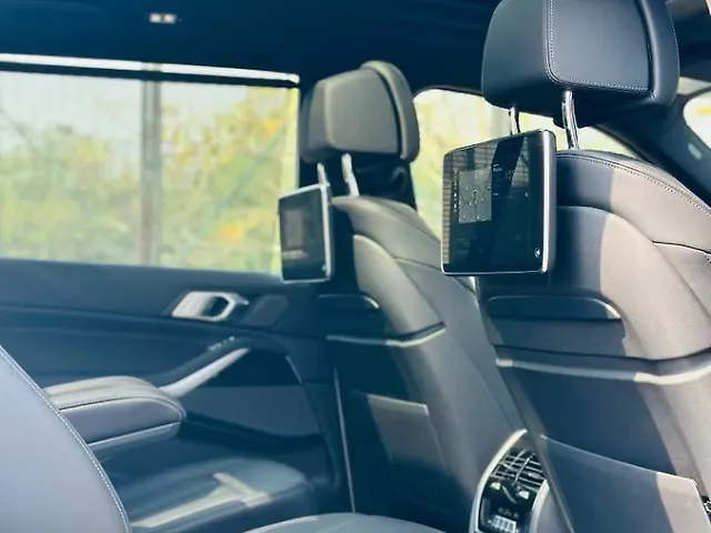 Used BMW X7 [2019-2023] xDrive40i M Sport (Petrol) in Delhi
