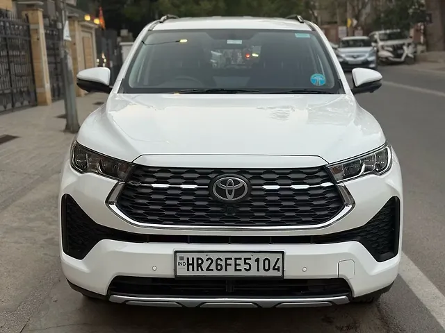 Used 2023 Toyota Innova Hyrcross in Delhi