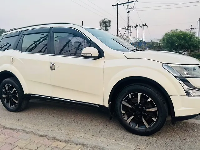 Used Mahindra XUV500 W11 in Ranchi