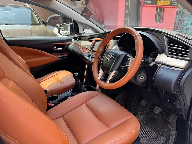 Used Toyota Innova Crysta [2016-2020] 2.4 G 7 STR [2016-2017] in Patna
