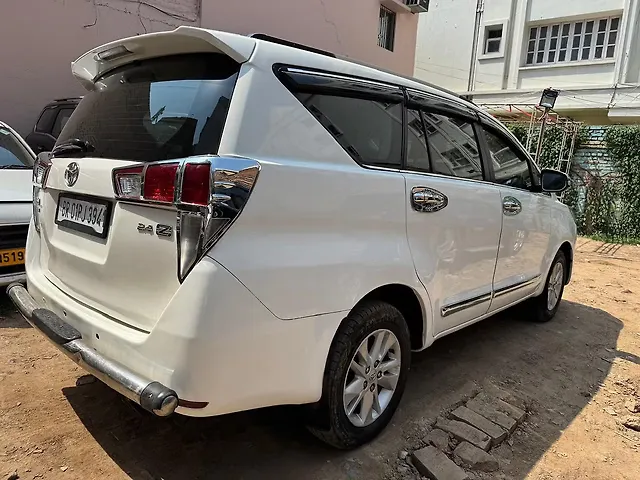 Used Toyota Innova Crysta [2016-2020] 2.4 G 7 STR [2016-2017] in Patna
