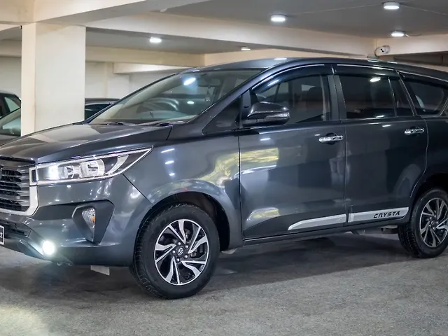 Used Toyota Innova Crysta [2016-2020] 2.7 GX 8 STR [2016-2020] in Delhi