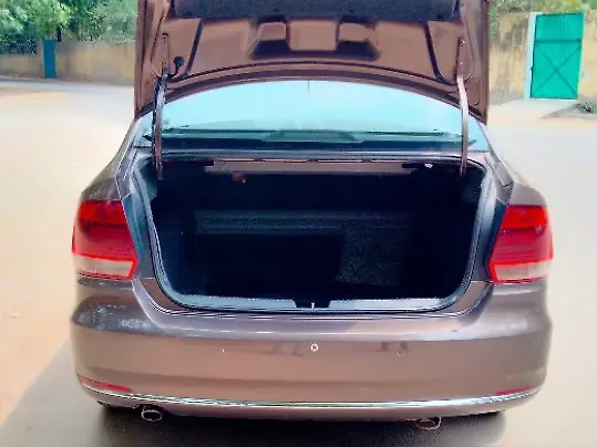 Used Volkswagen Vento [2015-2019] Highline 1.2 (P) AT in Delhi