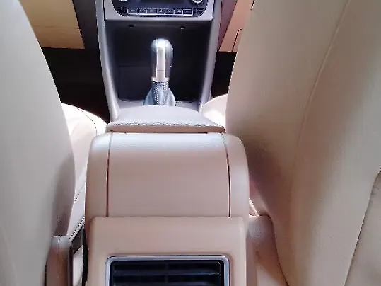 Used Volkswagen Vento [2015-2019] Highline 1.2 (P) AT in Delhi