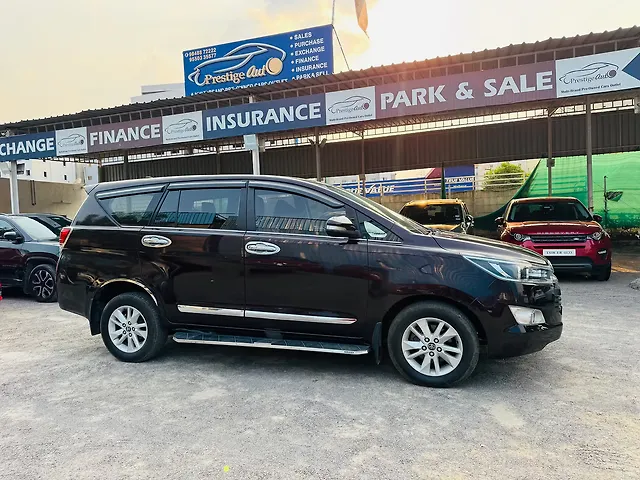 Used Toyota Innova Crysta [2016-2020] 2.4 VX 8 STR [2016-2020] in Hyderabad