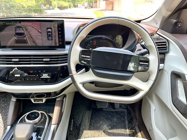 Used Tata Safari Accomplished Plus Dual Tone 7 STR in Delhi