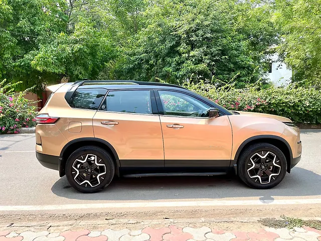 Used Tata Safari Accomplished Plus Dual Tone 7 STR in Delhi