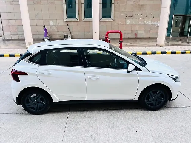Used Hyundai i20 [2020-2023] Sportz 1.2 IVT [2020-2023] in Karnal