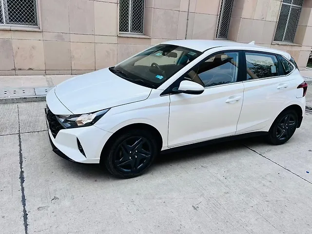 Used Hyundai i20 [2020-2023] Sportz 1.2 IVT [2020-2023] in Karnal