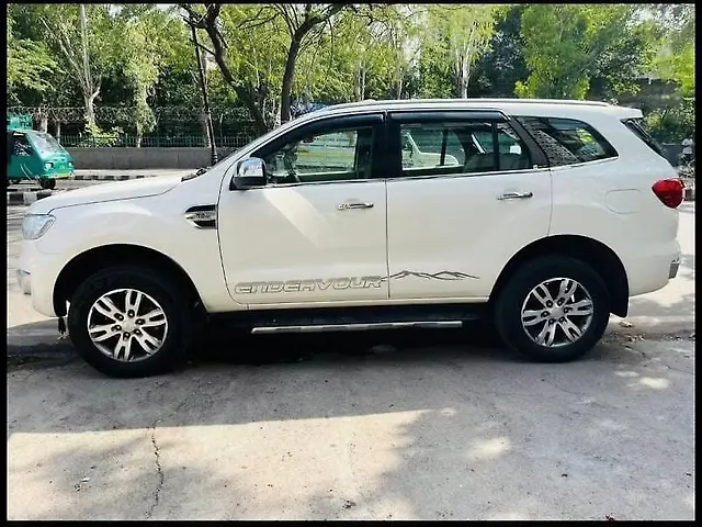 Used Ford Endeavour [2016-2019] Titanium 3.2 4x4 AT in Delhi