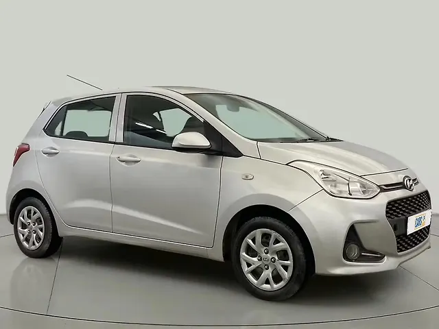 Used 2017 Hyundai Grand i10 in Delhi