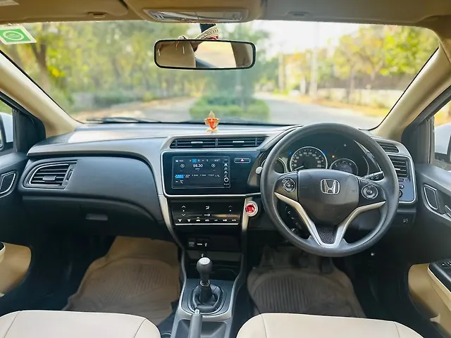 Used Honda City 4th Generation V Petrol in Ahmedabad