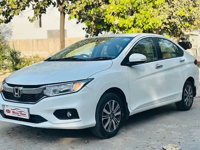 Used Honda City 4th Generation V Petrol in Ahmedabad