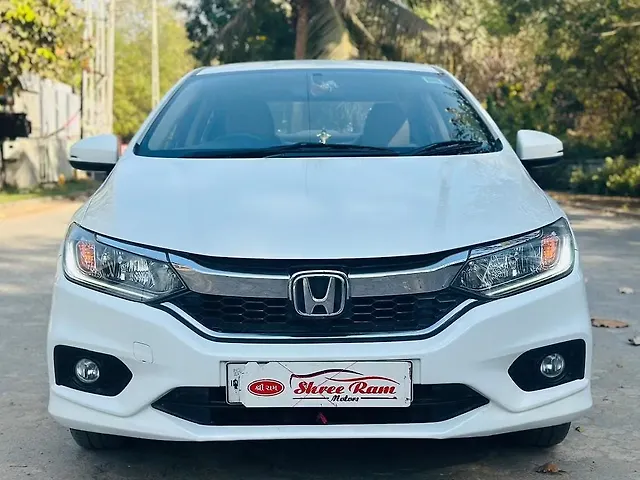 Used Honda City 4th Generation V Petrol in Ahmedabad