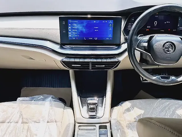 Used Skoda Octavia L&K 2.0 in Delhi