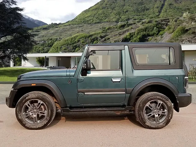 Used Mahindra Thar LX Hard Top Petrol AT 4WD in Delhi