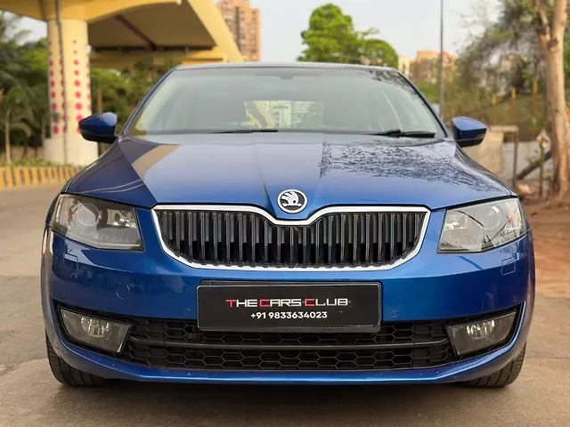 Used 2015 Skoda Octavia in Mumbai