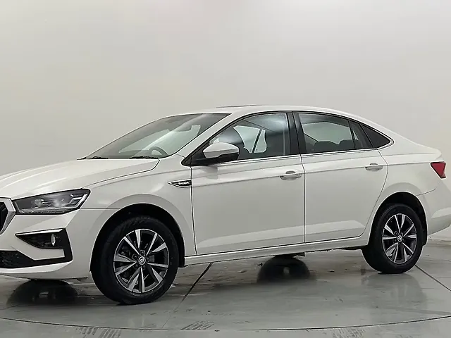 Used 2023 Skoda Slavia in Delhi