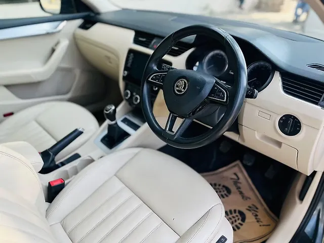 Used Skoda Octavia [2017-2021] 1.4 TSI Style in Bangalore