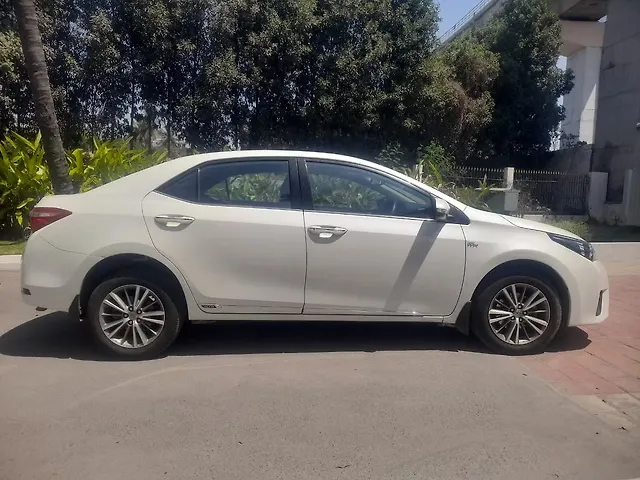 Used Toyota Corolla Altis [2014-2017] VL AT Petrol in Bangalore