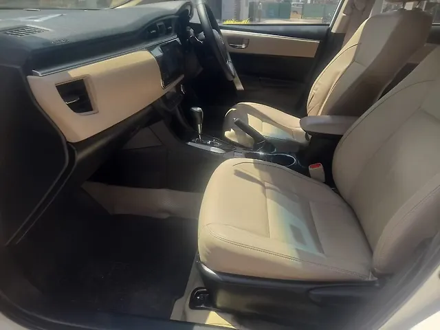 Used Toyota Corolla Altis [2014-2017] VL AT Petrol in Bangalore