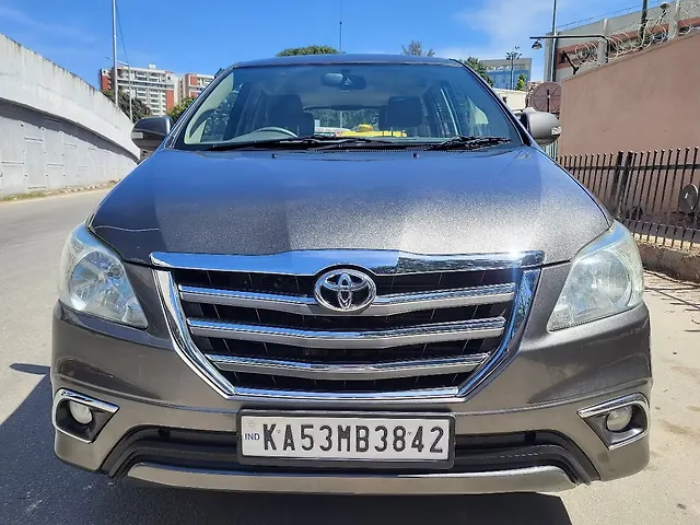 Used 2014 Toyota Innova in Bangalore