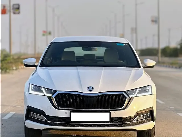 Used 2021 Skoda Octavia in Surat