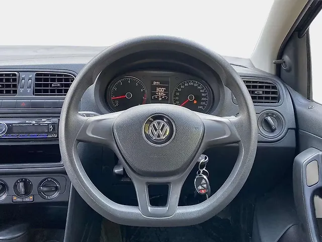 Used Volkswagen Polo Trendline 1.0L (P) [2019-2020] in Indore