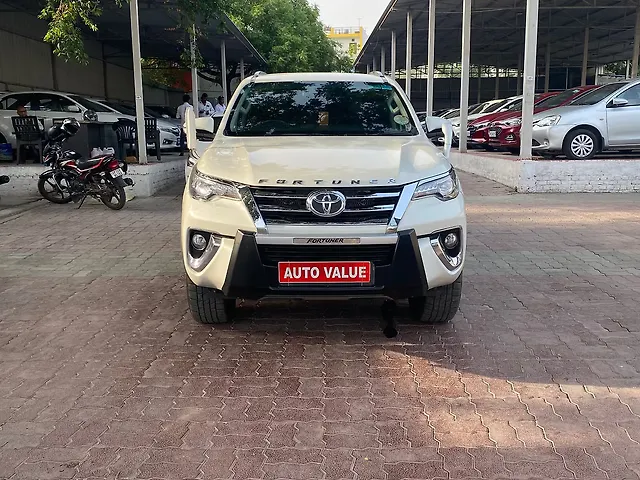Used Toyota Fortuner [2016-2021] 2.8 4x2 MT [2016-2020] in Lucknow