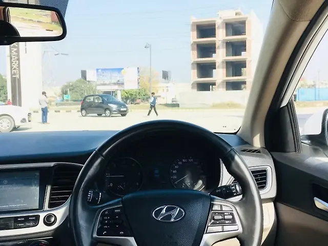 Used Hyundai Verna [2017-2020] SX (O) Anniversary Edition 1.6 CRDi in Chandigarh