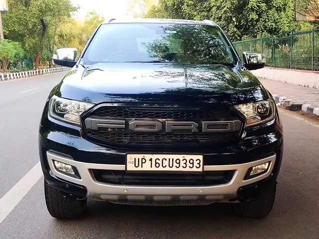 Used 2021 Ford Endeavour in Delhi