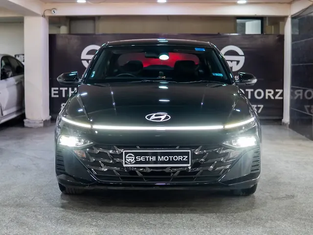 Used 2023 Hyundai Verna in Delhi