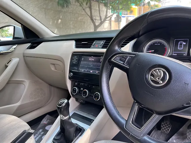 Used Skoda Octavia [2015-2017] 1.4 TSI Ambition Plus in Bangalore