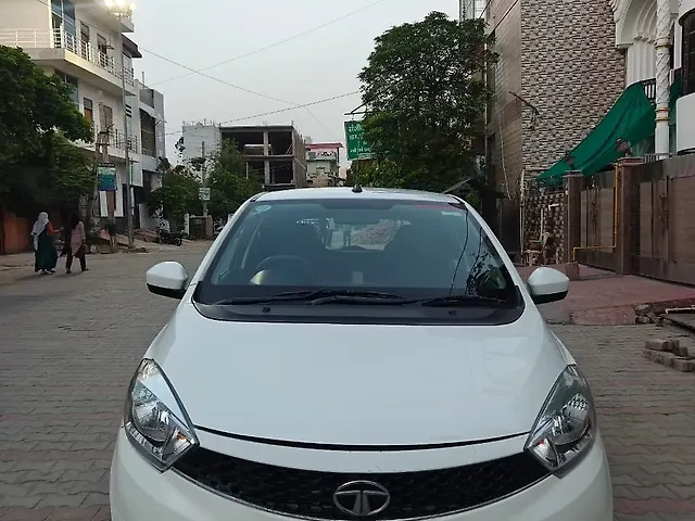 Used 2017 Tata Tiago in Mathura