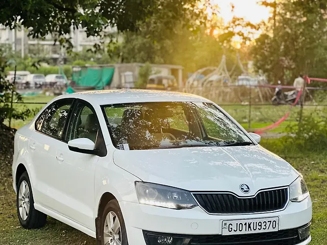 Used Skoda Rapid [2014-2015] 1.5 TDI CR Ambition AT in Surat