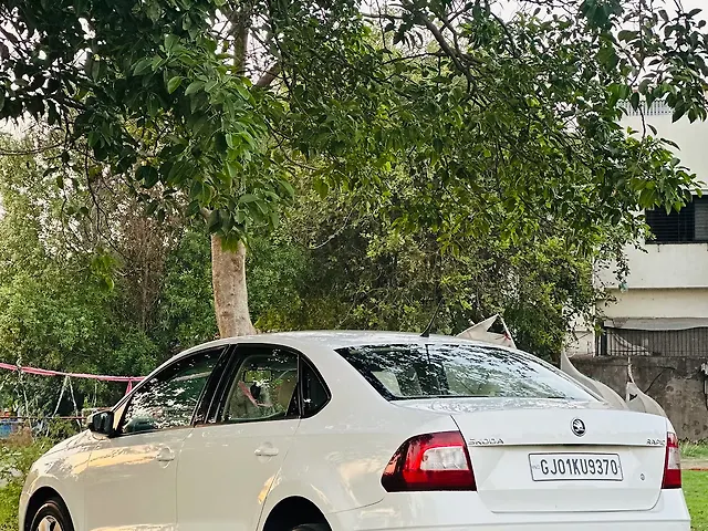 Used Skoda Rapid [2014-2015] 1.5 TDI CR Ambition AT in Surat