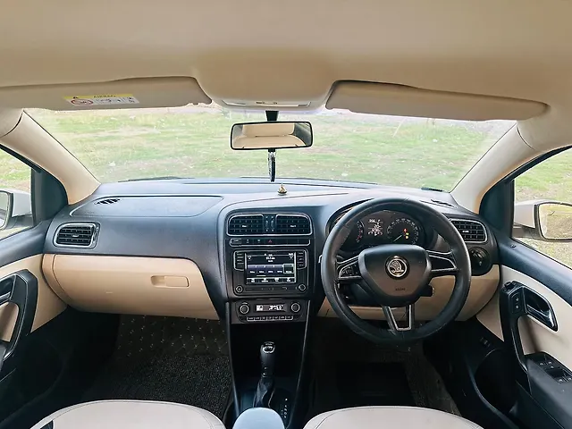 Used Skoda Rapid [2014-2015] 1.5 TDI CR Ambition AT in Surat
