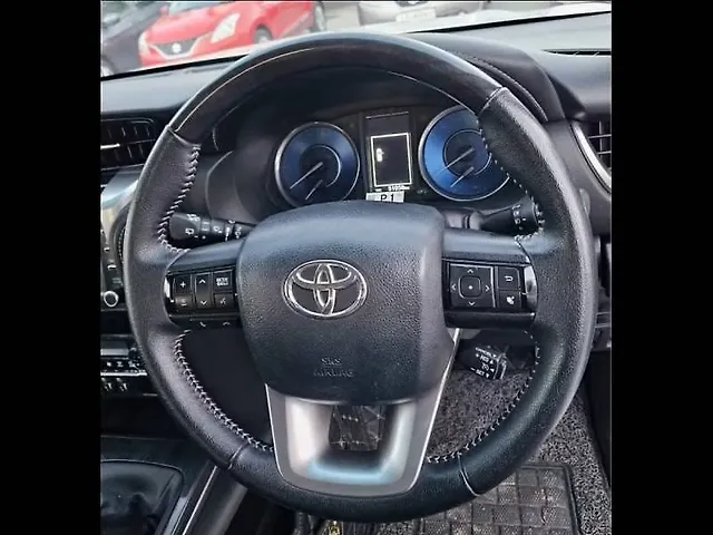 Used Toyota Fortuner 4X2 MT 2.8 Diesel in Ahmedabad
