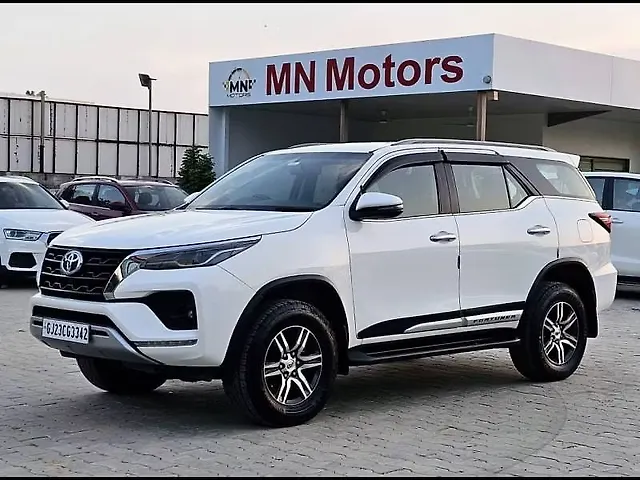 Used Toyota Fortuner 4X2 MT 2.8 Diesel in Ahmedabad