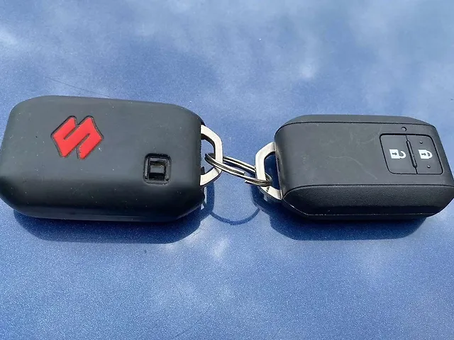 Used Maruti Suzuki Ignis [2020-2023] Zeta 1.2 MT in Indore
