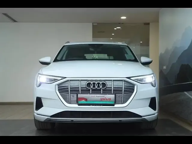 Used 2022 Audi e-tron in Nashik