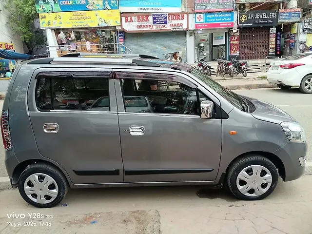 Used Maruti Suzuki Wagon R 1.0 [2014-2019] VXI+ in Patna