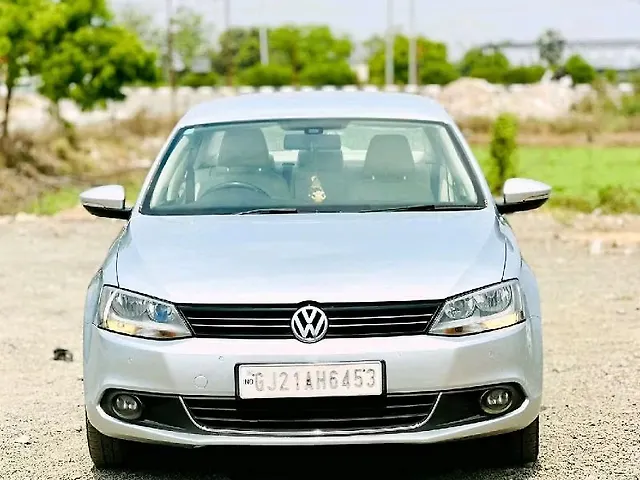 Used 2013 Volkswagen Jetta in Surat