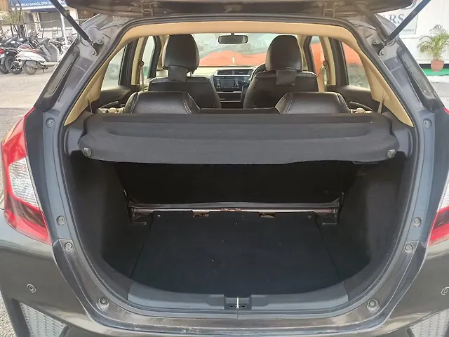Used Honda Jazz [2015-2018] V Petrol in Pune