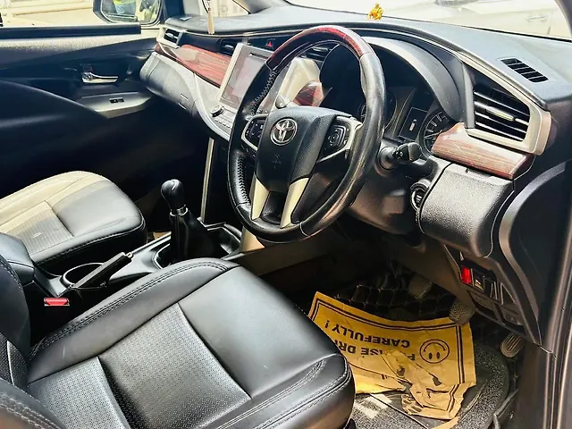 Used Toyota Innova Crysta [2016-2020] 2.4 V Diesel in Chandigarh