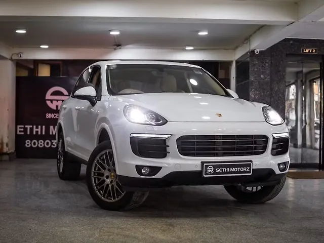 Used 2016 Porsche Cayenne in Delhi