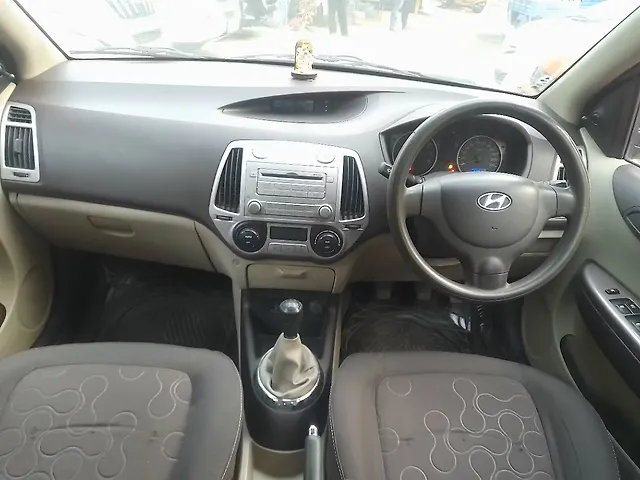 Used Hyundai i20 [2010-2012] Magna 1.2 in Mumbai
