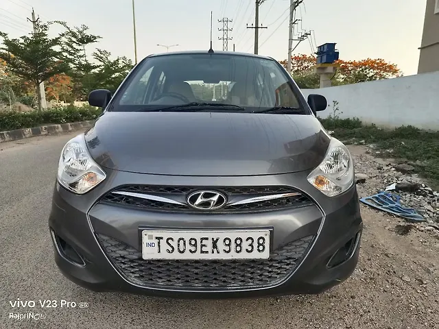 Used 2015 Hyundai i10 in Hyderabad
