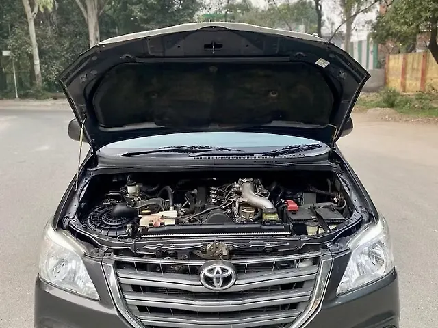Used Toyota Innova [2015-2016] 2.5 GX BS III 8 STR in Chandigarh